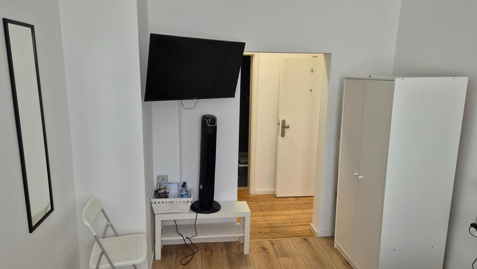 City Central Apartment House Кайзерслаутерн Экстерьер фото